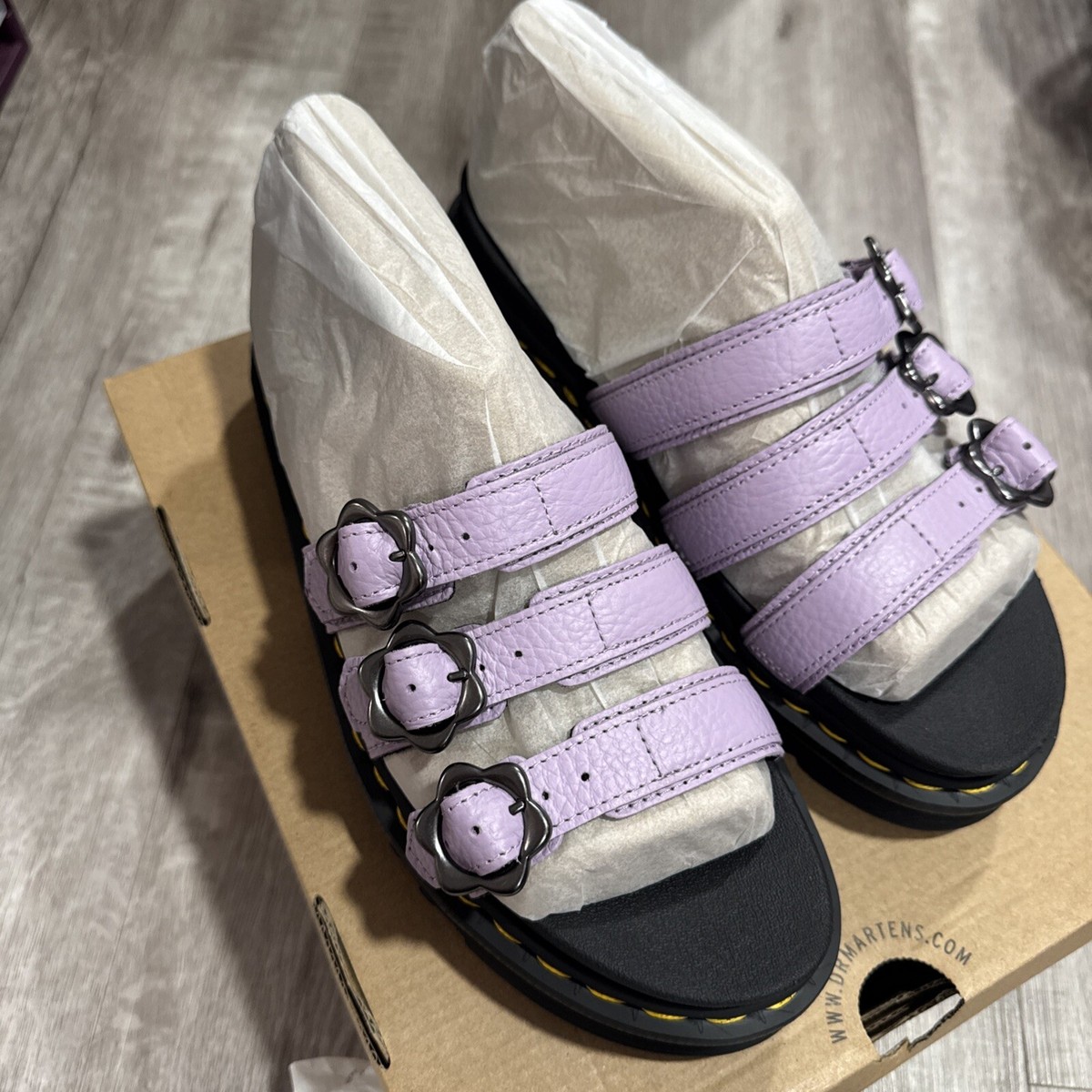 Martens Women's Size Blaire Flower Buckle Slide Sandal Lilac