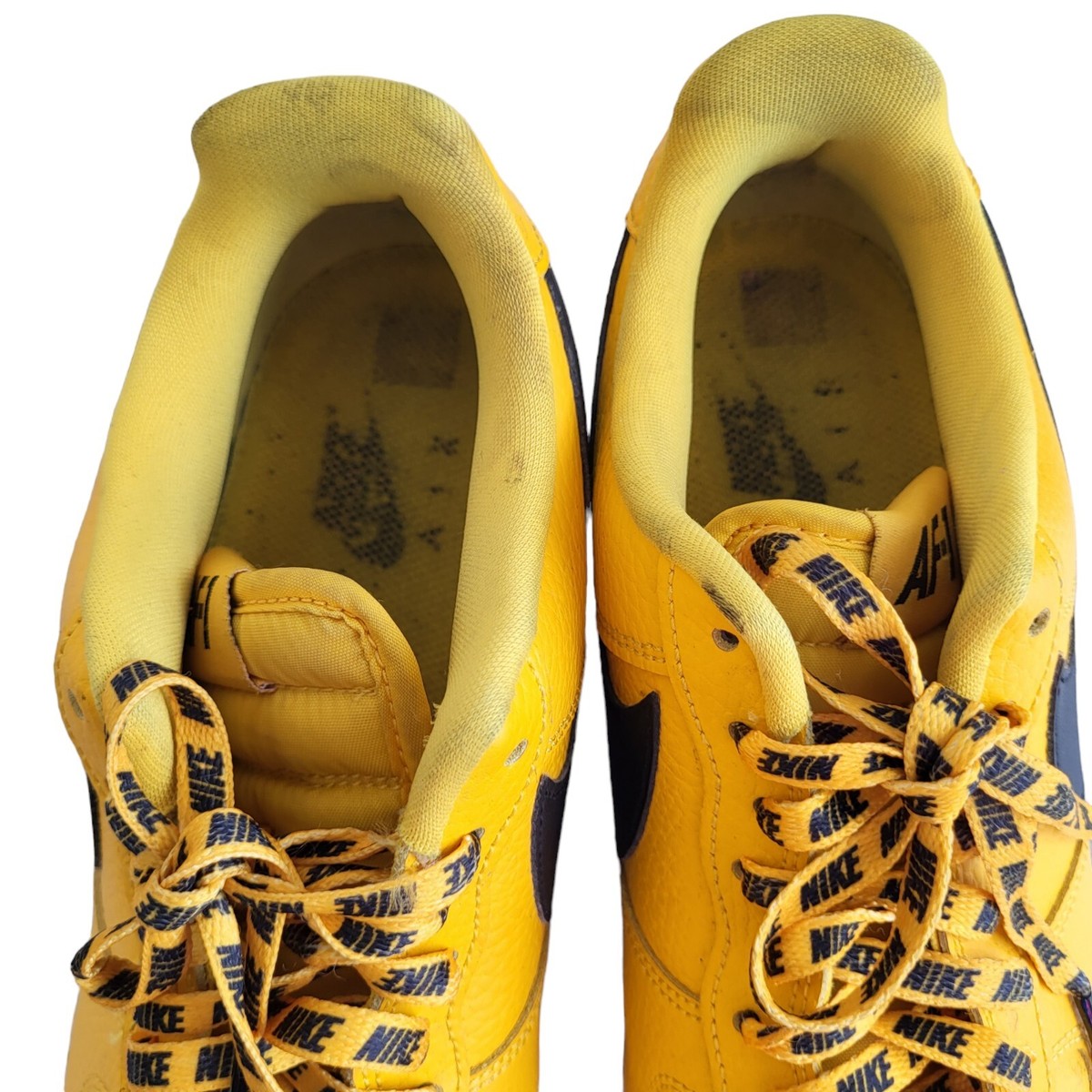 Nike x NBA Air force 1 Amarillo Large black swoosh yellow  display picture 1