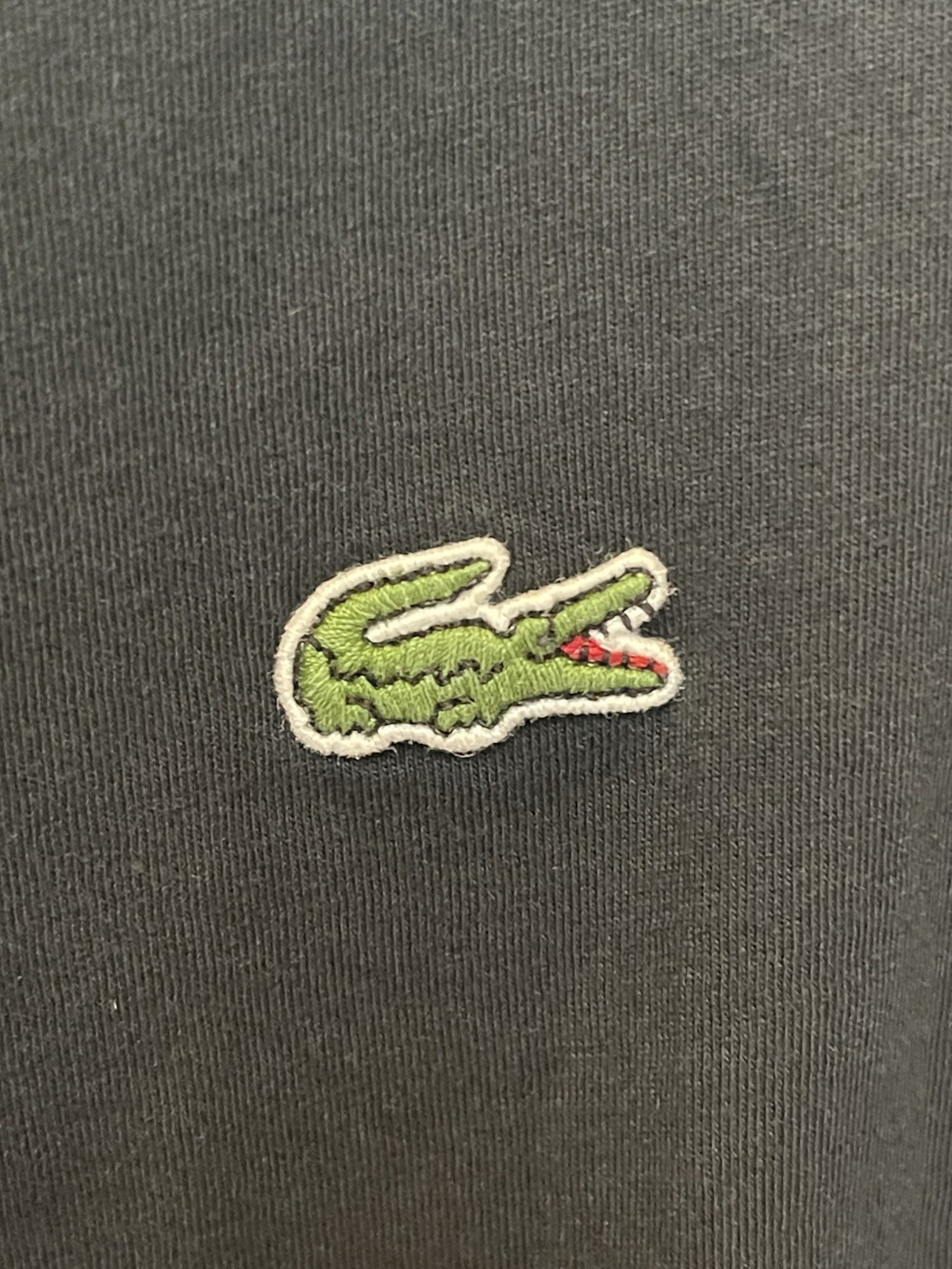 Lacoste Pima Cotton V-Neck Men's T-Shirt - Black - Size 6 thumbnail 3