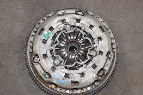 2006-2007 Honda Accord v6 3.0L 6M/T oem complete clutch with flywheel assembly - Picture 3 of 4