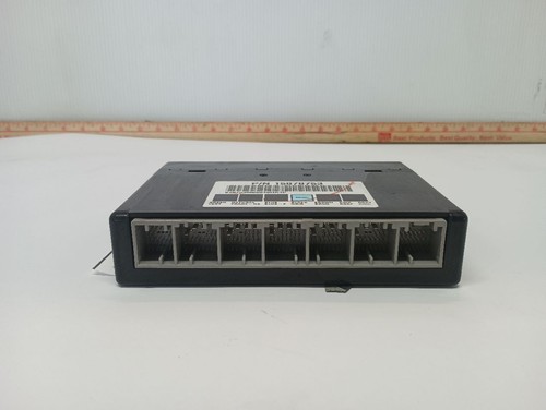 GM 15878753 Body Control Module BCM Computer from 2007 Tahoe 11598280 - Picture 2 of 12
