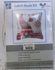 Latch Hook Kit- Throw Pillow/Cushion Cover 16.6  /42x42 cm Christmas Elf New
