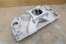 Edelbrock Victor Jr 2975 Small Block Chevy 350 383 400 Aluminum Intake Manifold Edelbrock Victor Jr 2975 Small Block Chevy 350 383 400 Aluminum Intake Manifold