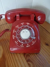Vintage BELL Western Electic Rotary Dial Desk Telephone - Red