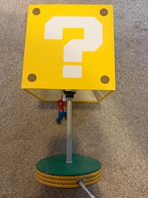 2-2019 Nintendo Super Mario Bros 14'' Question Block Lamp Desk Night Light Works