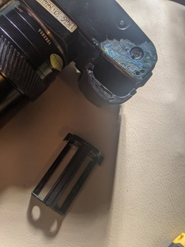Minolta 9000af professional 35mm analogue camera with many extra's - Picture 10 of 10