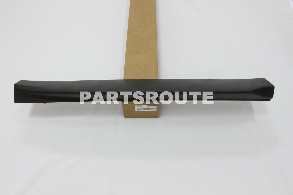 Y30HT右フェンダー Infiniti JX35 2013 QX60 14-15 Genuine Rear Left Lower Door
