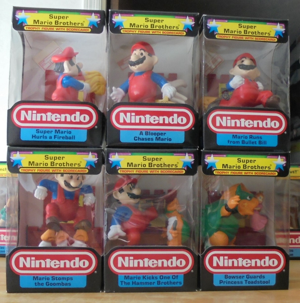 Nintendo Super Mario Brothers 3-D Figure Trophy With Scorecard