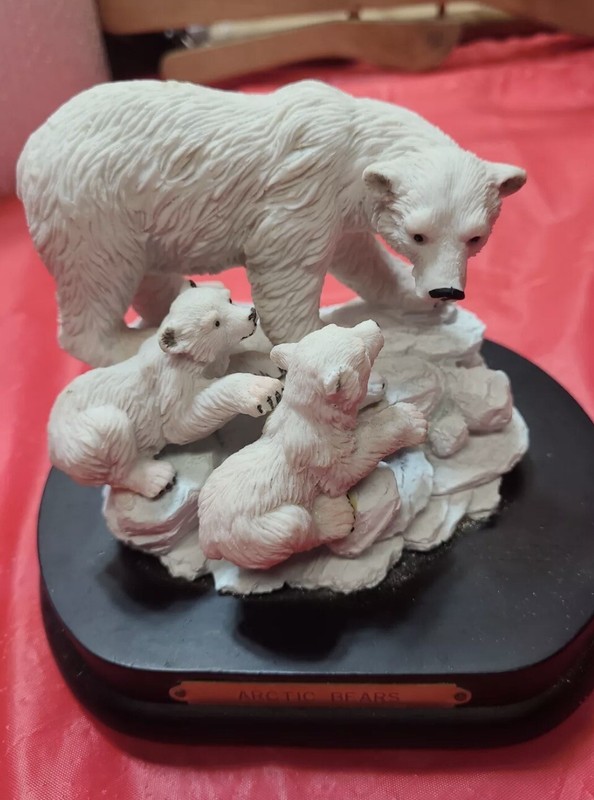 Arctic Bear Musical Sculpture