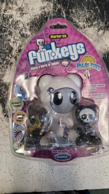 OPENED UB Funkeys Dream State Starter Kit by Radica with Bones & Drift