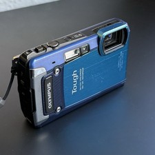 Olympus Tough TG-820 Unterwasserkamera Digitalkamera 12 MP - Guter Zustand!