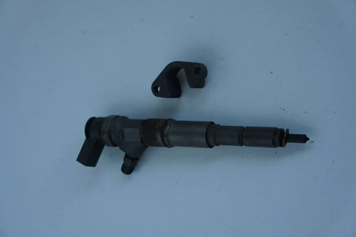 Genuine BMW E87 E46 E90 E60 E61 E83 E53 RP Injector 13537793836