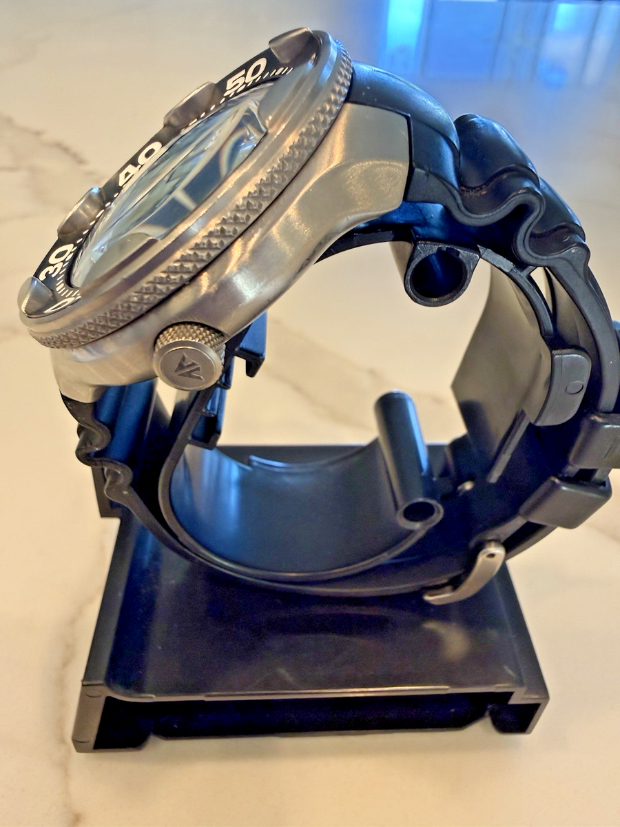 Very Rare Citizen Eco-Drive Orca Titanium Diver's 200M E168