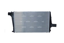 Ladeluftkühler NRF 30118A AKE BDH BDG AFB AYM BAU für 4B2 A6 C5 AUDI 4B5 BFC AKN