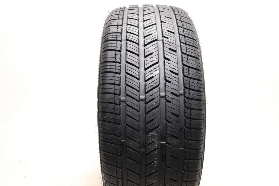 Nuevo 245/50R18 Bridgestone DriveGuard Plus RFT - 104W - 9/32 Foto 2 de 4