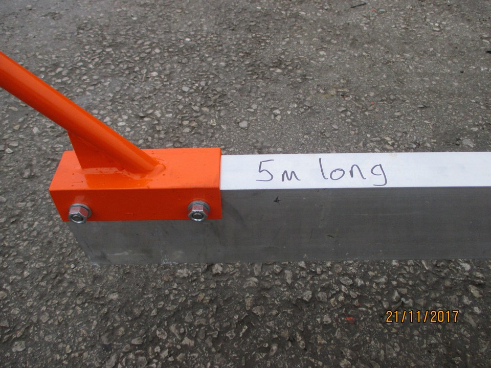 Hand Tamper Beam Screed Brand New Handles & Beam concrete striker tamp