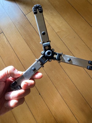 Manfrotto MVM 450A Aluminum Video Monopod Replacement Base Feet