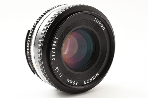 【Mint】Nikon MF Ai-s 50mm f/1.8 from Japan - Picture 4 of 12