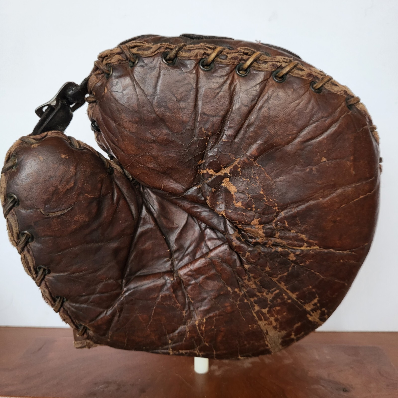 Vintage Double Buckleback First Baseman Mitt eBay