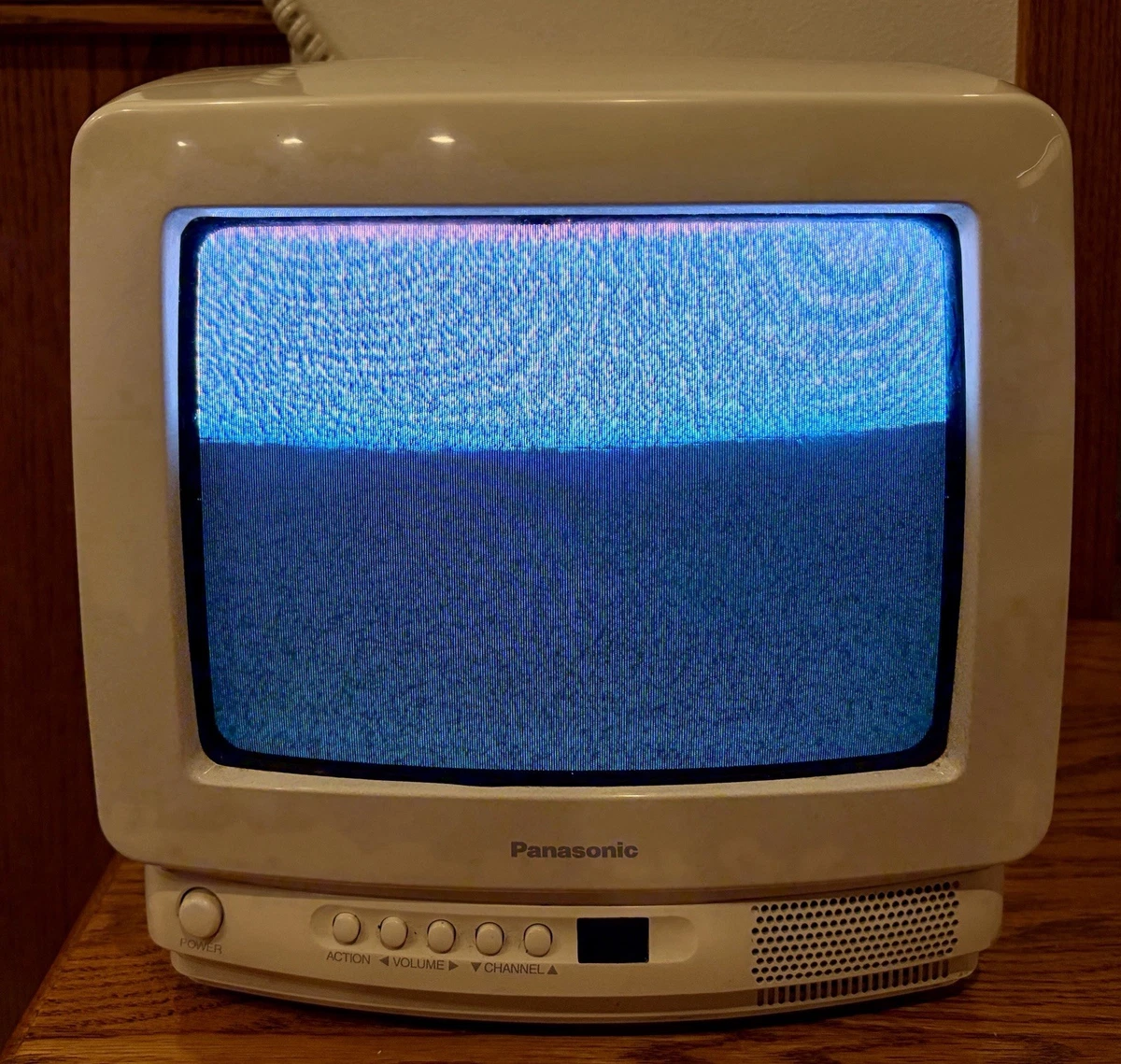 Preços baixos em Panasonic TVs com videocassete Incorporado | eBay