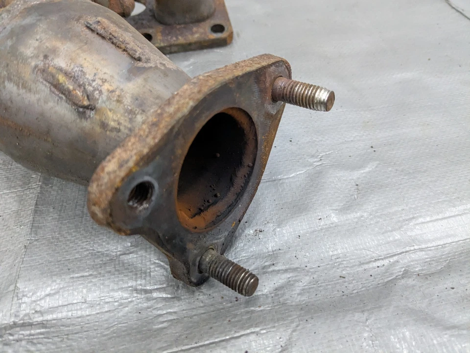 Cabezal colector de escape tubular Mazda Miata 1994-1997 1,8 L BPE8-13-450 94NA6W Foto 2 de 4