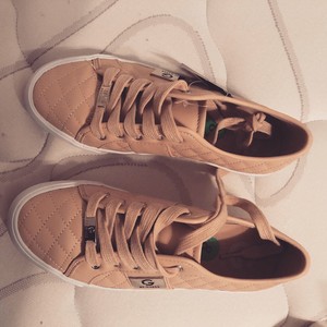 original guess shoes