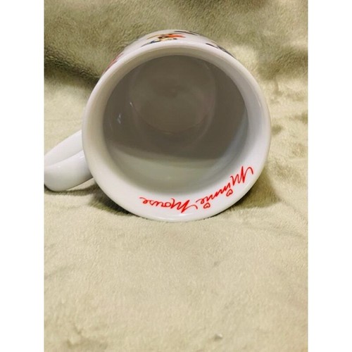 Taza de porcelana Disney Minnie Mouse a través de los años 16 oz-NUEVA - Imagen 5 de 6