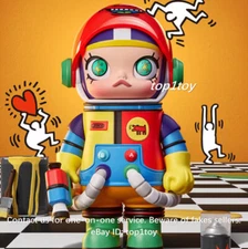 POP MART x KENNYSWORK Mega Collection 100% Space Molly 1 Keith Haring Figure