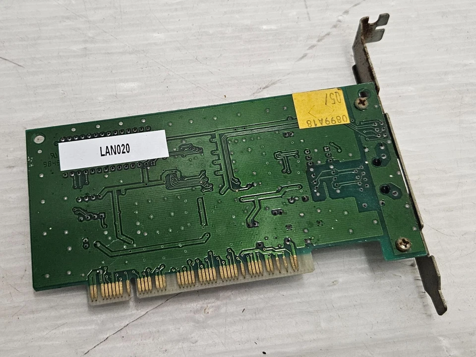 D-Link DFE-530TX, REV-A1, VINTAGE ETHERNET CARD, PCI, 10/100Mbps, LAN020 - Image 3 of 3