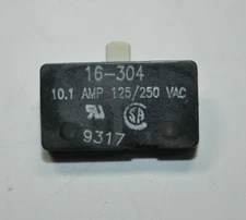NEW ITW Subminiature Microswitch Pin Plunger SPDT 10.1A 125/250 VAC 16-304