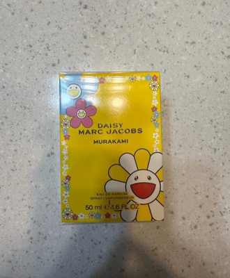 Yellow murakami Marc jacobs perfume-Brand New