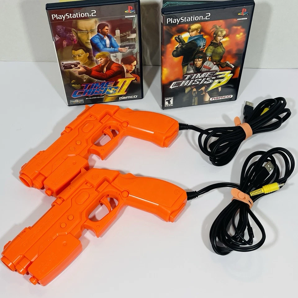 Time Crisis 2 y 3 PlayStation 2 PS2 con 2 pistolas de luz Namco G-Con2 paquete Foto 2 de 4
