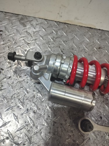 2003-2005 Yamaha R6 06-09 R6s OEM Rear Shock Suspension W/ LINKAGE - Picture 6 of 7
