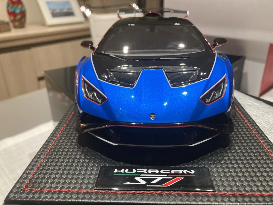 MR Collection Lamborghini Huracan STJ Blue Eliadi 1/18. LAMBO063 04/99 - Immagine 3 di 4