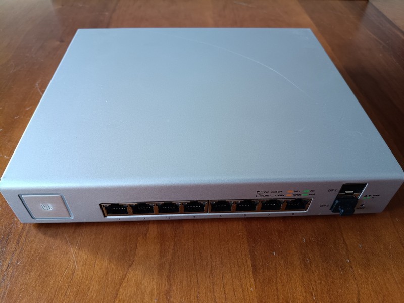 Ubiquiti Networks UniFi US-8-150W 8-Port 150W PoE+ Gigabit Switch
