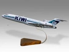 Boeing 727-200 Kiwi International Airlines Desk Wood Airplane Model Small 1/130