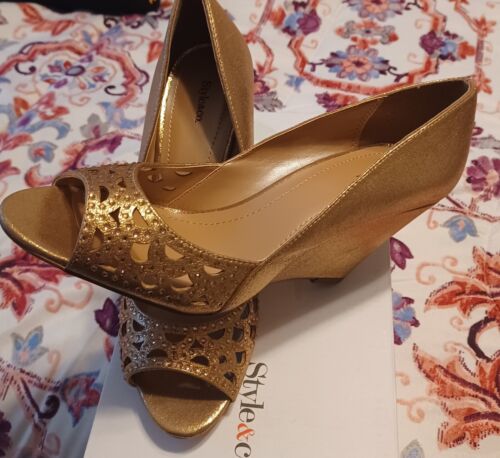 Style & co Evening COPPERTONE Wedge pep toe Glitter sandal S9 New with box