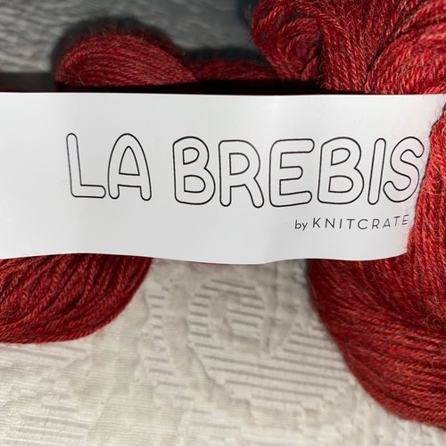 2 Skein La Brebis Light 100% Alpaca 400 Y Knitting Yarn Dogwood Berry - Picture 3 of 4