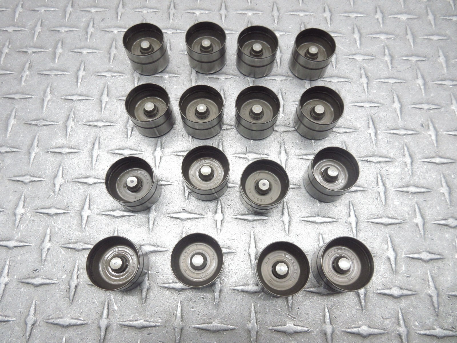 2008 Ferrari F430 Spider Right Cylinder Head Tappets Tappet Bucket 247480
