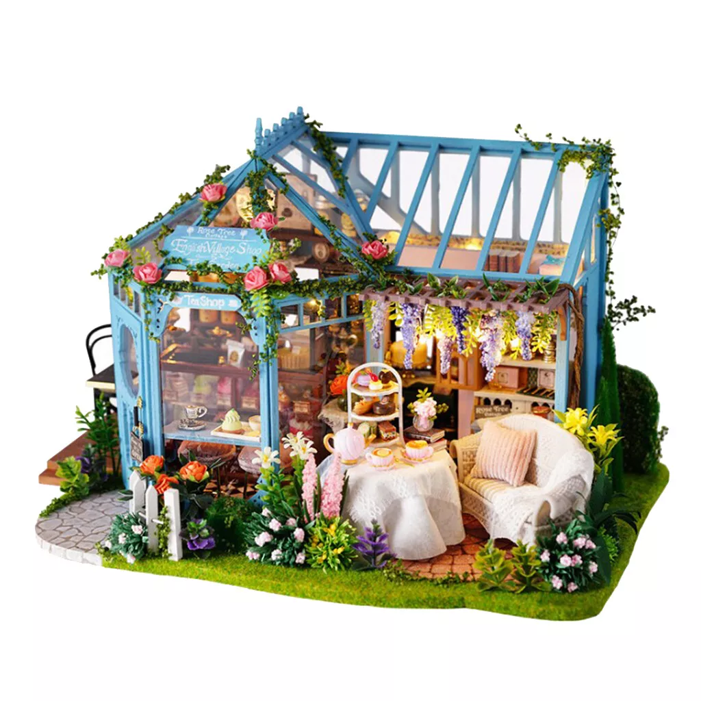 CUTEBEE 1: 24 DIY Dollhouse Kit (Met you)