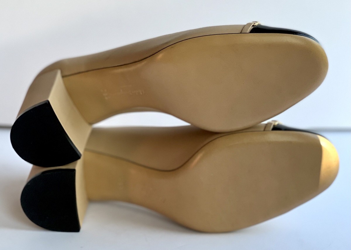 SALVATORE FERRAGAMO Avella Leather Gold Gancini Pump Beige SALVATORE FERRAGAMO Avella Leather Gold Gancini Pump Beige