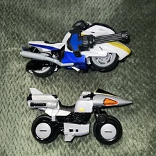 Power Rangers Lightning Collection Space Silver And Time Force Blue Ranger Bikes