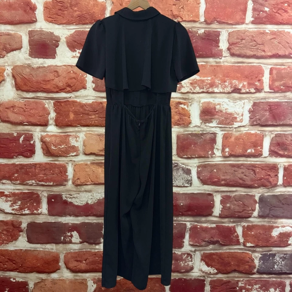 Macacão ASOS Pants Feminino EUA 6 Preto Liso Recorte Capa Traseira Perna Larga Vestido - Imagem 2 de 4