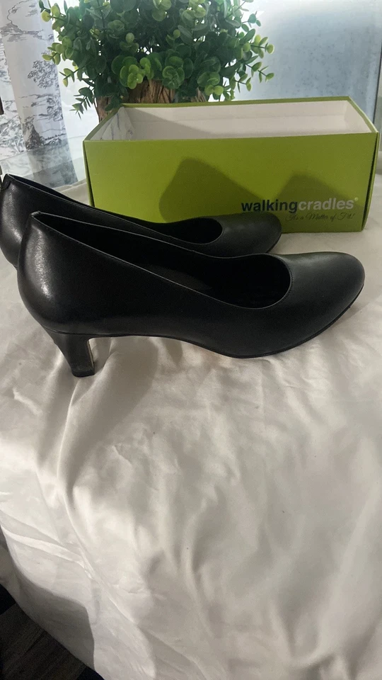 Walking Cradles high heels size 10 wide - Image 2 of 4