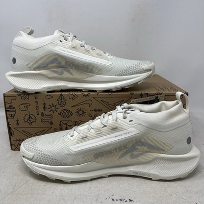 Nike Pegasus Trail 5 GTX White Photon Dust FQ0908-101 Men\'s Size 8 Amazon.com | Nike Pegasus Trail 5 Gore-TEX Men main image 3