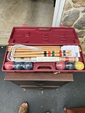 SPALDING CROQUET SET IN HARD PLASTIC CARRYING CASE