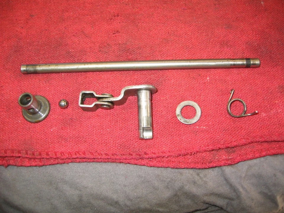 87 88 89 90 91-97 1991 HONDA CR125 OEM CLUTCH LIFTER PIECE & ROD & RELEASE LEVER Foto 2 de 4