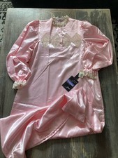 New VTG Nightgown Henson Sz Small Floor Length Pink Silky Lace