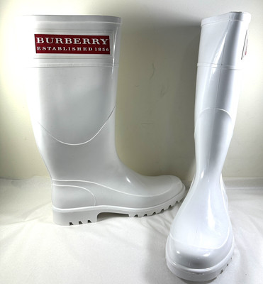 Burberry Classic White Rainboots size 39 , 8 US Made In Italy New