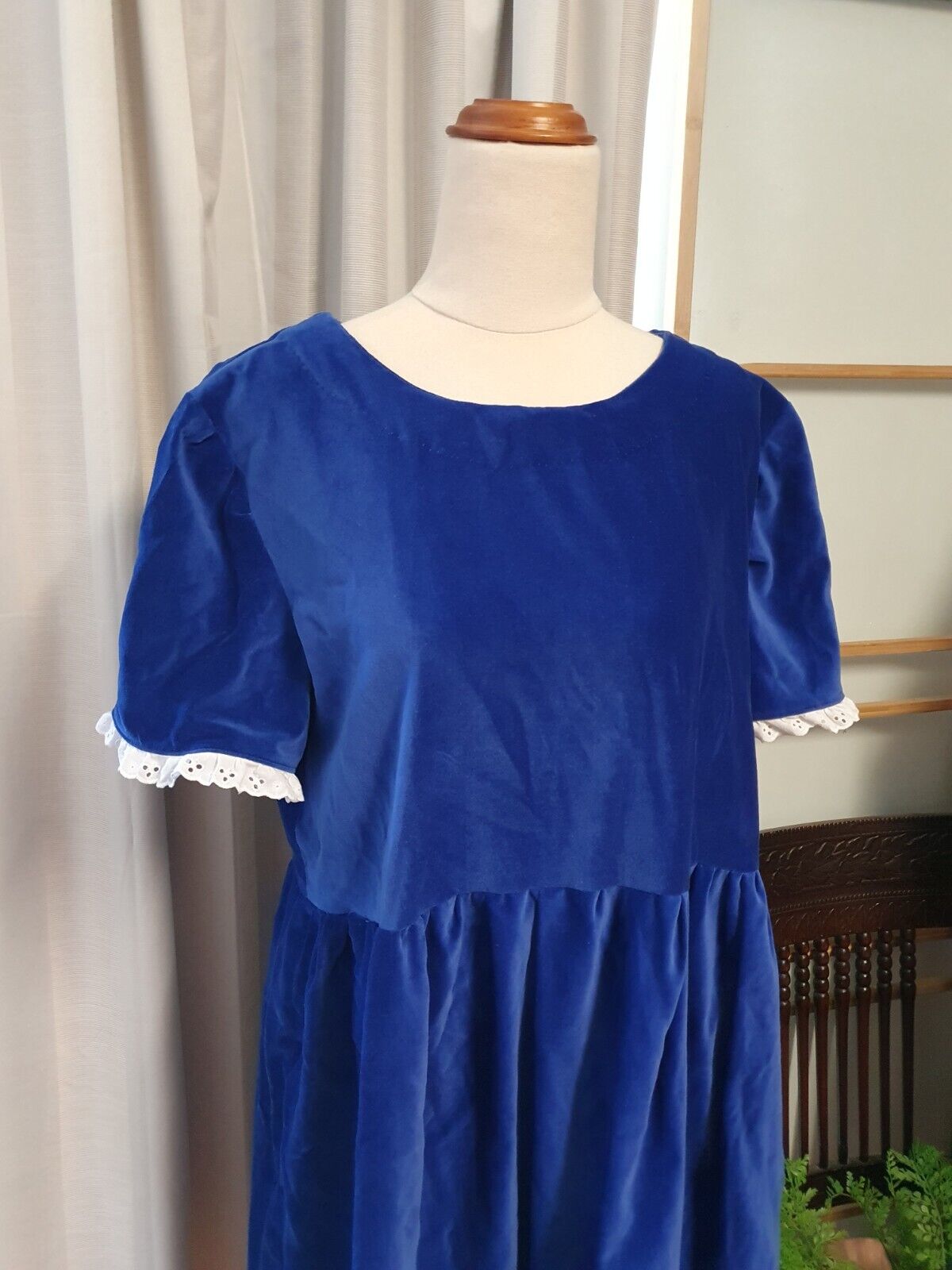 Picture 2 of 13